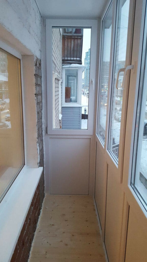 Теплое остекление балкона под ключ в Перми Стеклим-Теплим