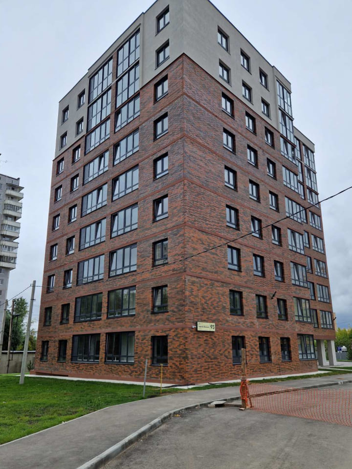 Остекление многоэтажного жилого дома под ключ в Перми. Объект сдан