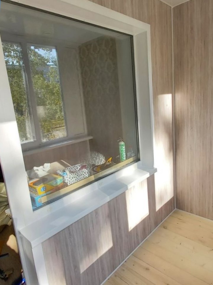 Теплое остекление лоджии с полной отделкой