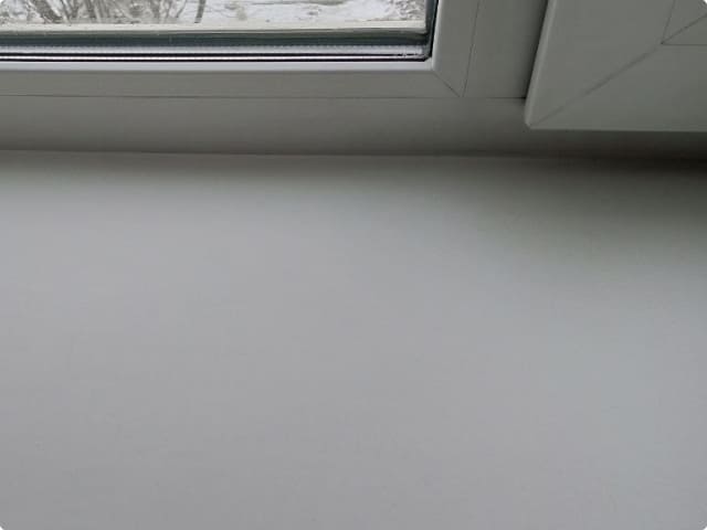 Очищенный подоконник